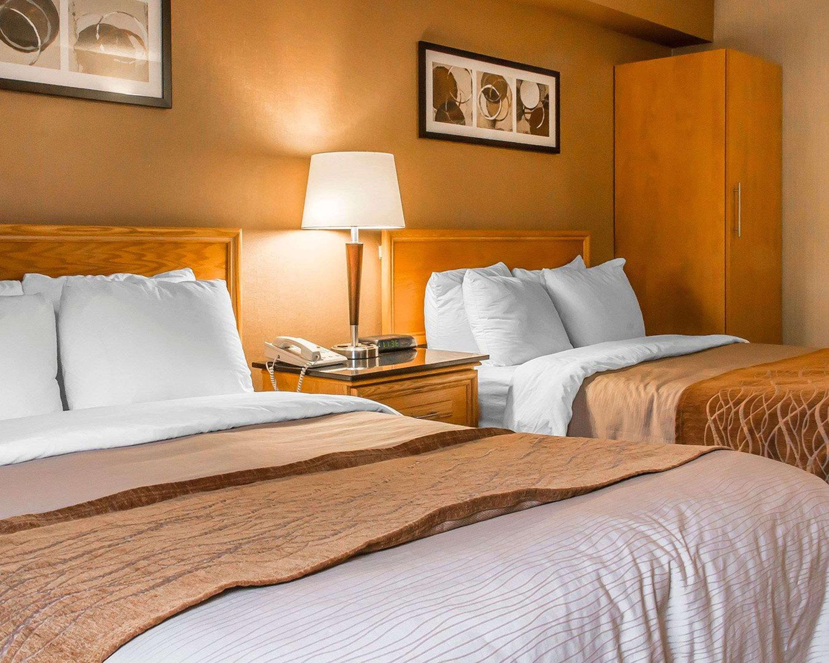 Comfort Inn Kenora Exterior photo