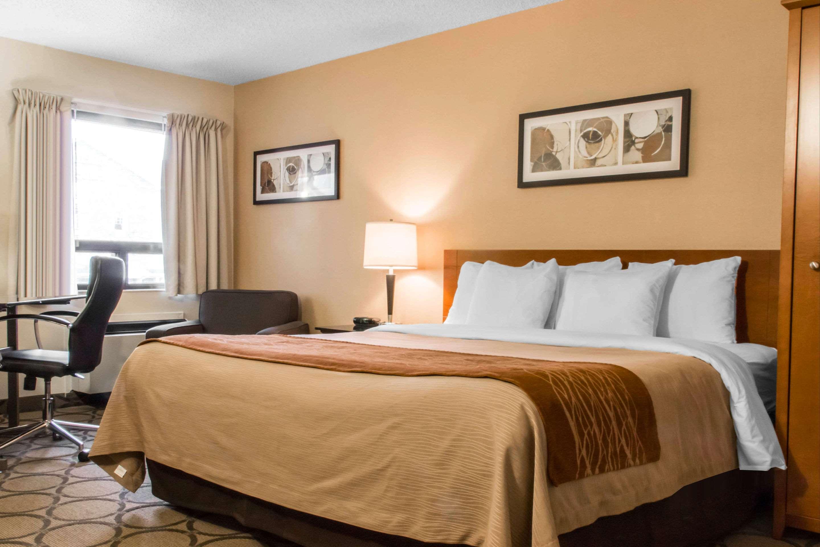 Comfort Inn Kenora Exterior photo