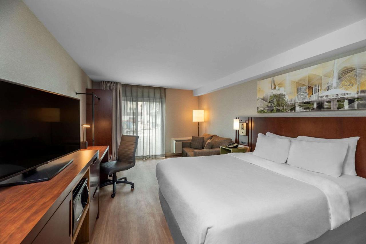 Comfort Inn Kenora Exterior photo