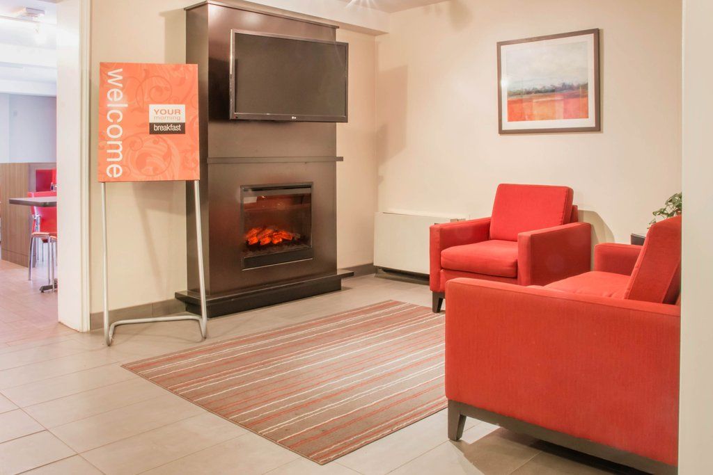 Comfort Inn Kenora Exterior photo